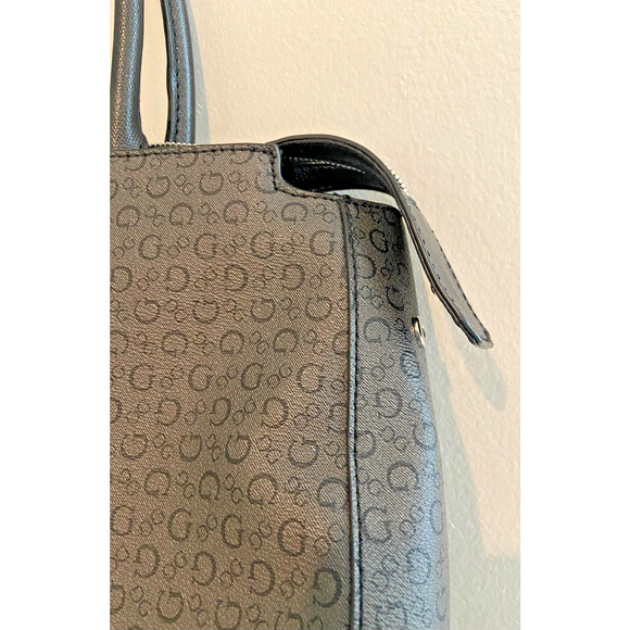 NWT GUESS PURSE/ COAL BOOKER HANDBAG/ GUESS DARK LIGHT GRAY PURSE, 11"H x 13"W - Picture 2 of 13